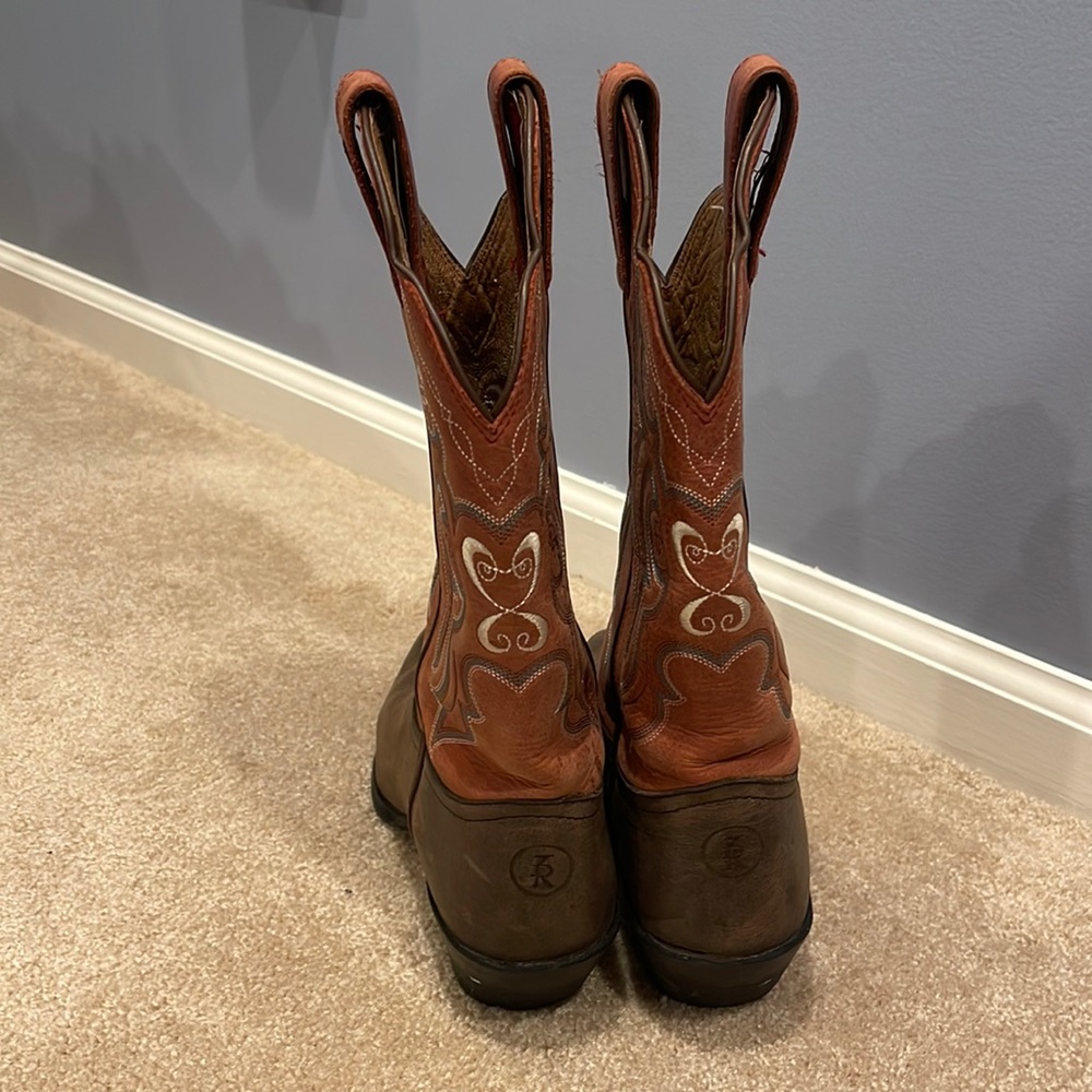 Cowgirl boats. Red,blue and brown. Size 7-8